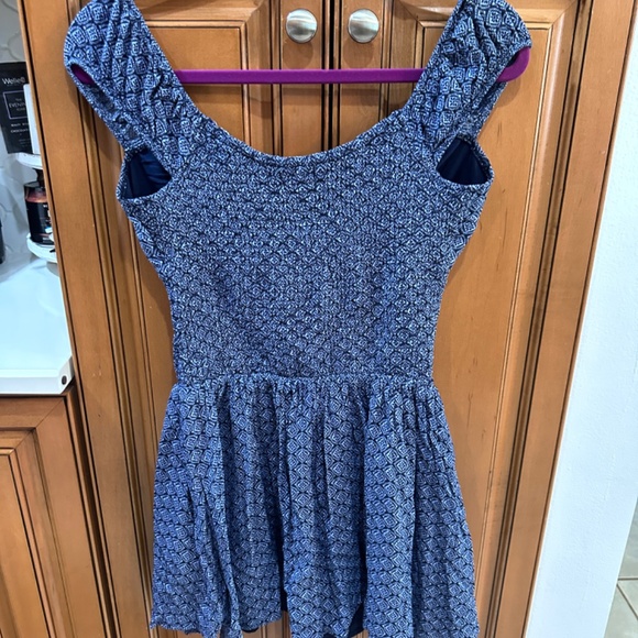 Hollister Mini Dress - Picture 5 of 8